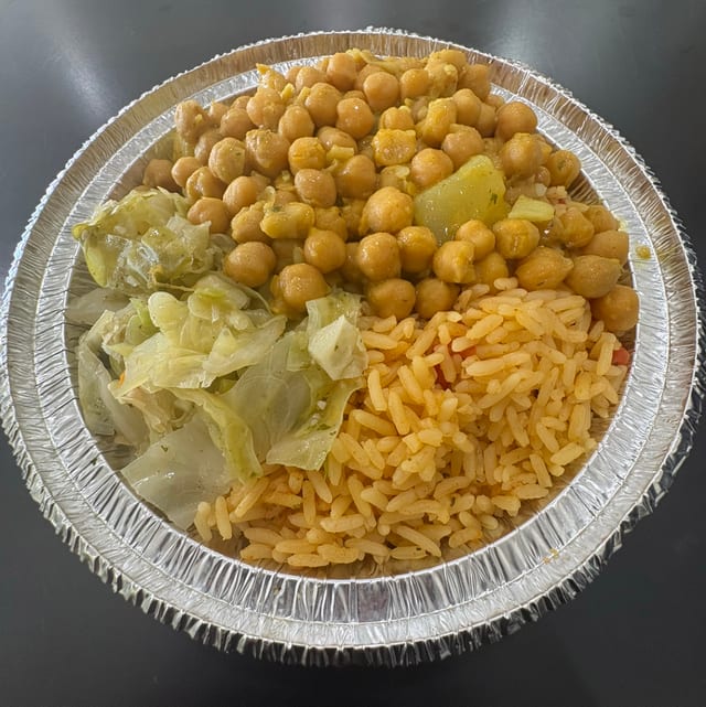 Curry Chickpeas & Potatoes Meal.